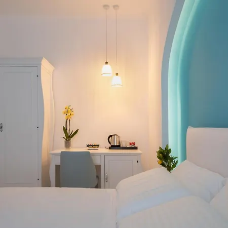 Aparthotel Palazzo Adele & 4*