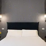 Guest house Palazzo Adele & 4*
