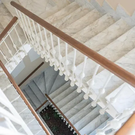 Πανσιόν Palazzo Adele & 4*