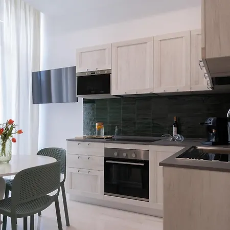 Palazzo Adele & ארקולאנו